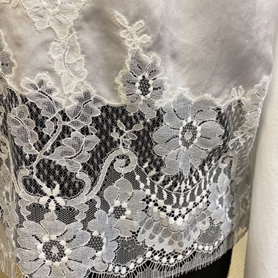 Prada全新未穿的絕美白色異材質拼接美衣-5