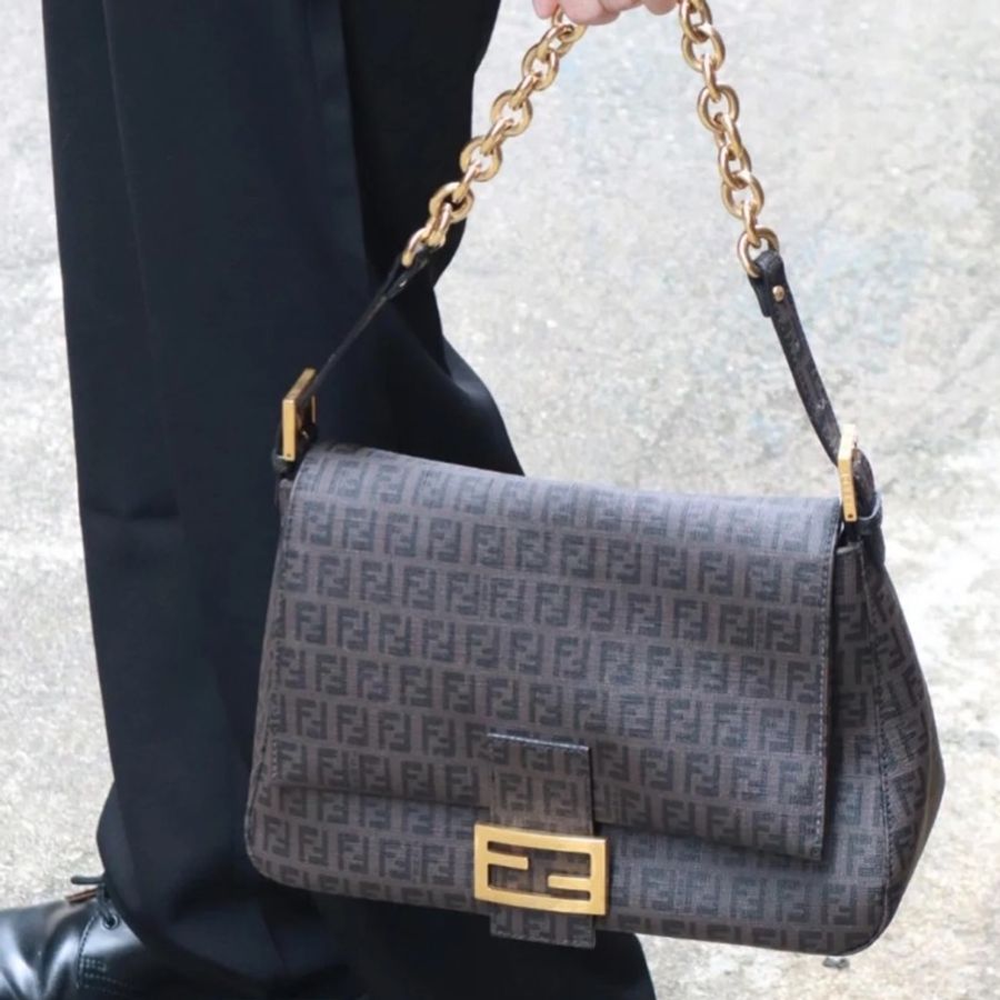 🔥爆款釋出🔥95新✨ #Fendi #Baguette #老花 大 #法棍 #腋下包 💕-2