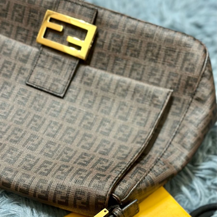 🔥爆款釋出🔥95新✨ #Fendi #Baguette #老花 大 #法棍 #腋下包 💕-8