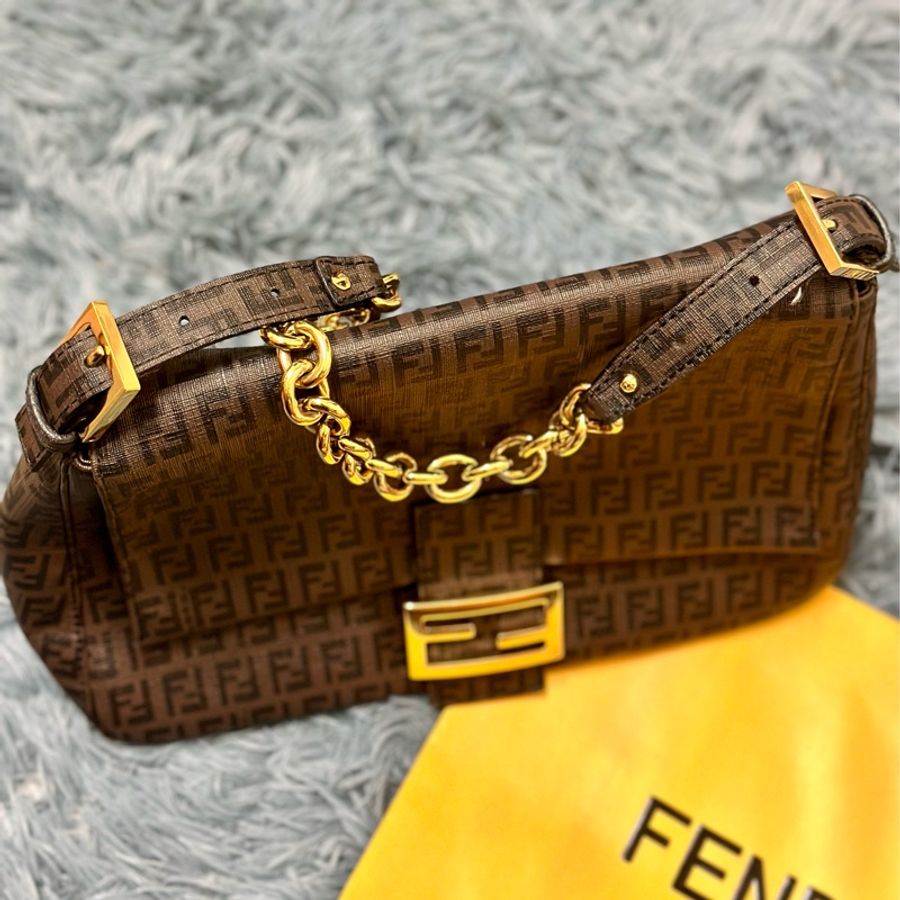 🔥爆款釋出🔥95新✨ #Fendi #Baguette #老花 大 #法棍 #腋下包 💕-23