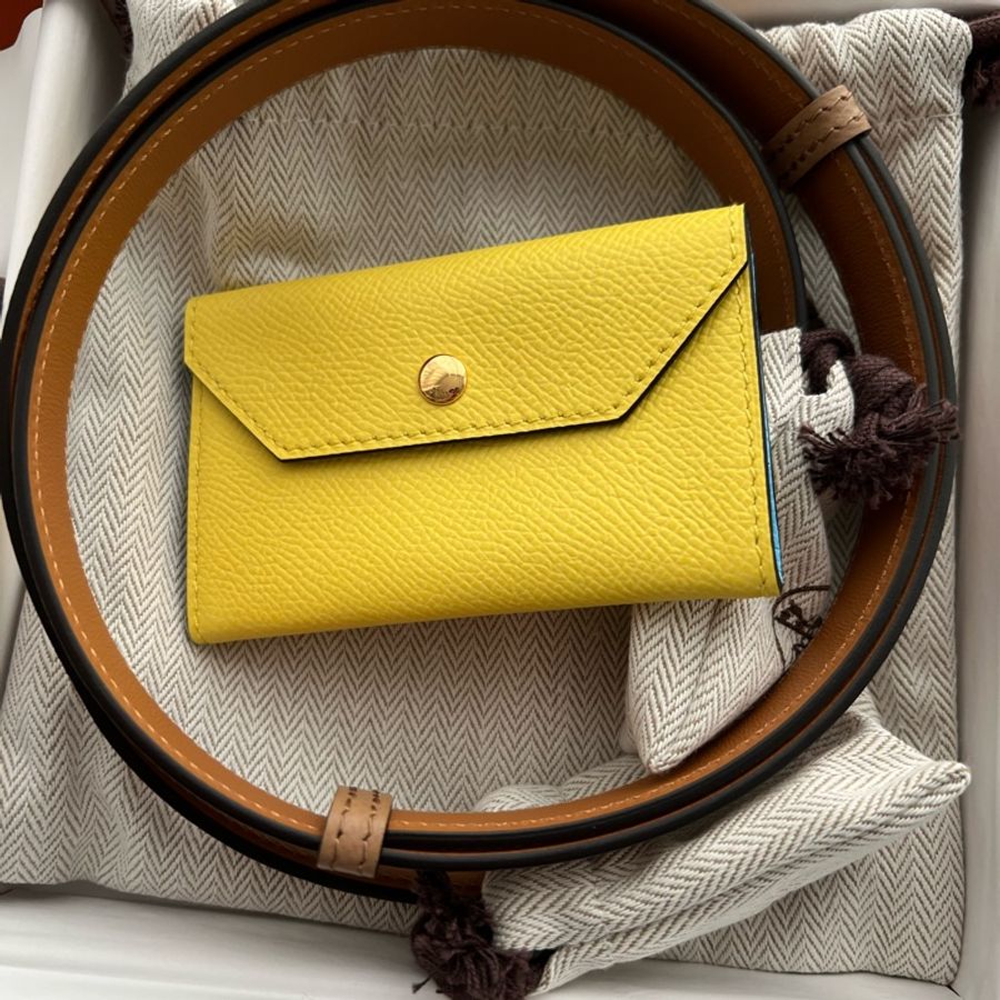 Hermès 全新Kelly 18 pocket 奶茶色搭配黃卡夾包-4