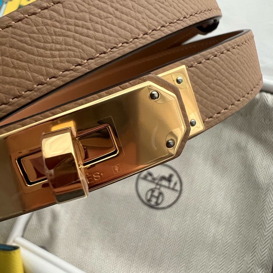 Hermès 全新Kelly 18 pocket 奶茶色搭配黃卡夾包-16