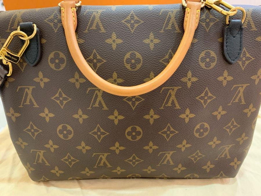 LV M44259 字紋 鎖頭 掀蓋 手提 斜背 兩用包-2