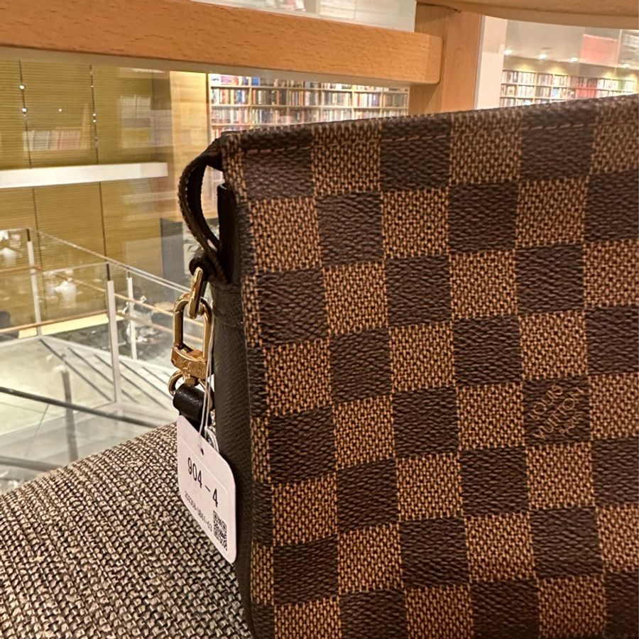 【Louis Vuitton】棋盤格小包-1