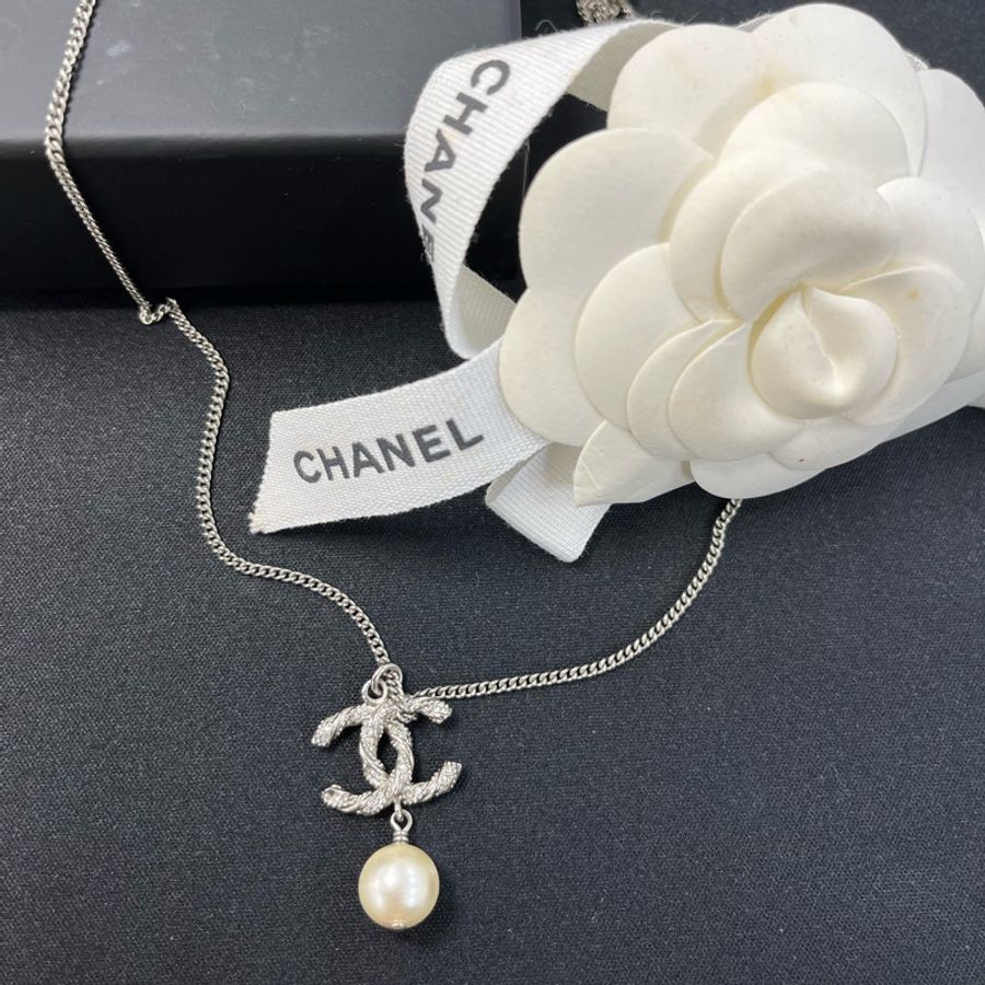 Chanel  麻花造型水鑽珍珠項鍊-0