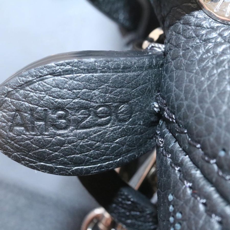 【日本直送】路易威登 Monogram Mahina Bella 肩背包黑色 M57070 LV 正品 25402A-8