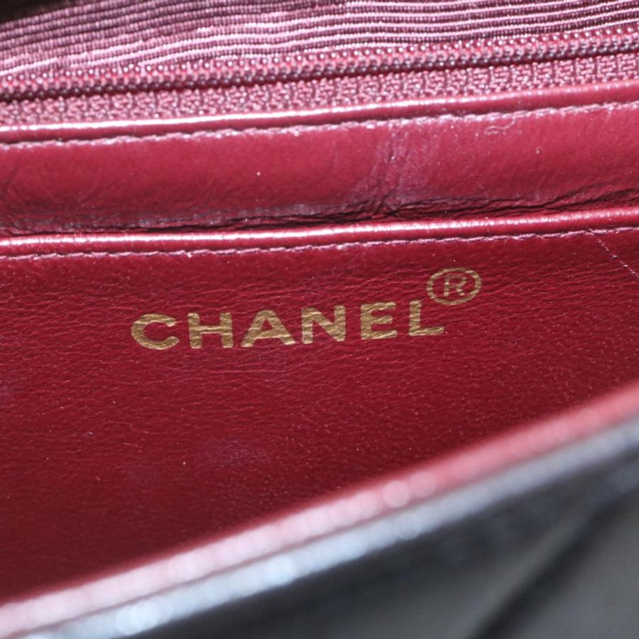 【日本直送】CHANEL 馬特拉斯鏈翻蓋單肩包小羊皮黑金 CC 正品 28632A-9
