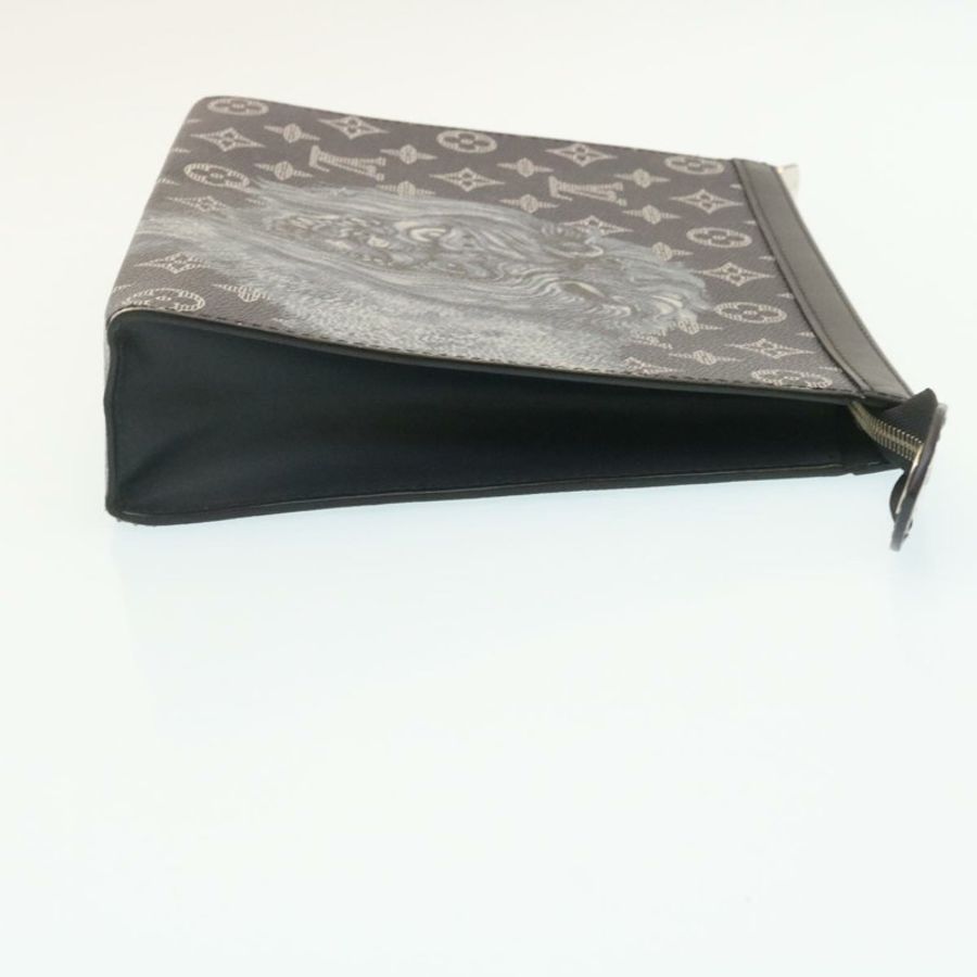 【日本直送】路易威登 Monogram Savanna Pochette Voyage 手拿包海軍藍 M66639 正品 29183A-2