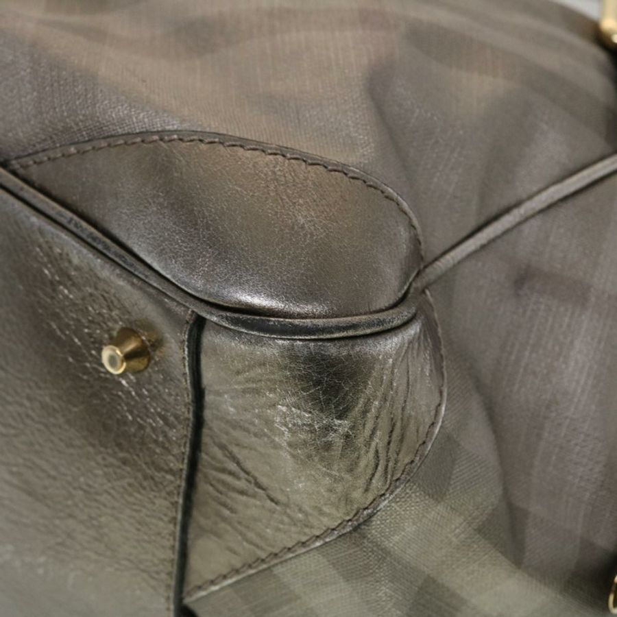【日本直送】BURBERRY Nova 格紋單肩包 皮革 銀色 Auth am4544-7