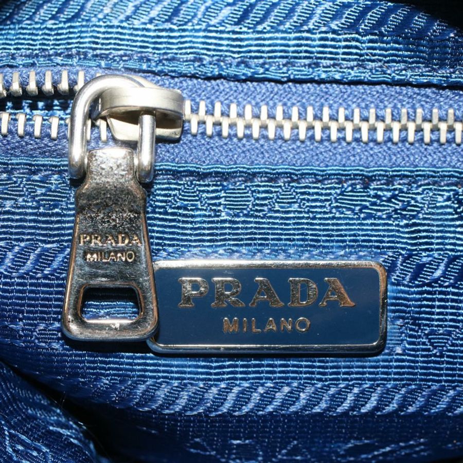 【日本直送】PRADA 尼龍袋 藍色 正品 yk7274-16