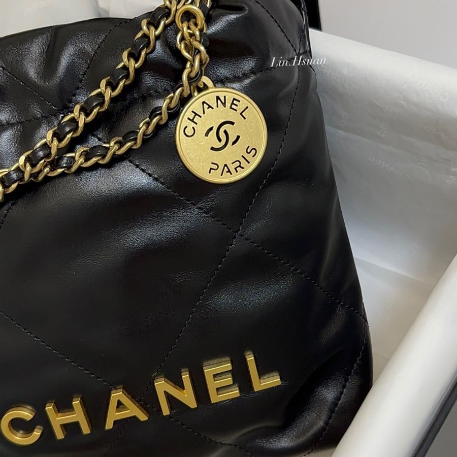 CHANEL MINI22 黑金釦✨ 【頂流小包🖤】-1