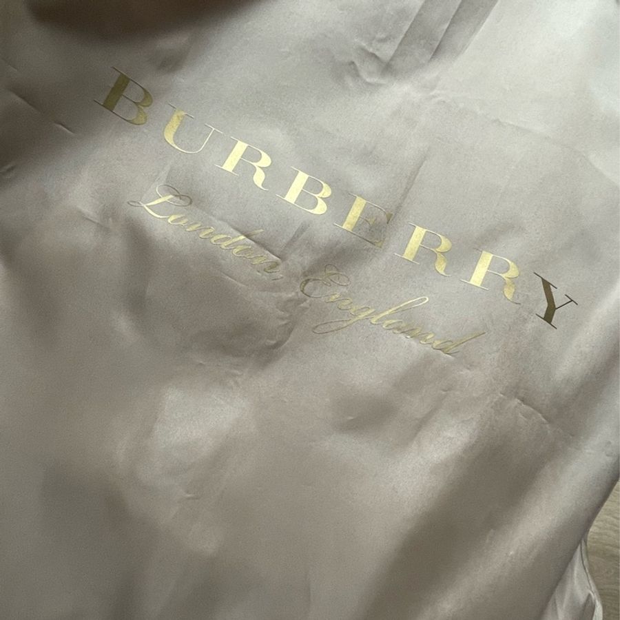 [全新未剪標 倫敦購證］Burberry經典款Kensington蜜金色風衣🧥穿上秒變女神-10