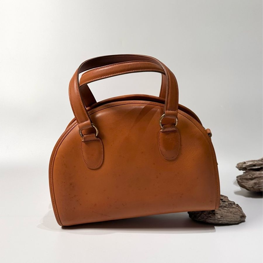 coach vintage 日本二手 中古復古古董 焦糖棕色 厚磅皮革 半月包 側背包 肩背包-1
