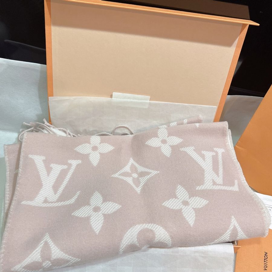 全新全配 LV經典玫瑰粉 羊毛雙面Monogram 圍巾 爆款-9