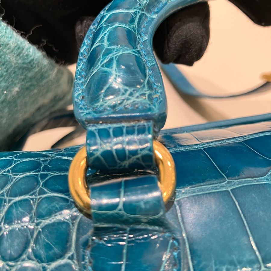 TW0160 Miu Miu 鱷魚皮側肩包 Croc Leather Crossbody Bag-30