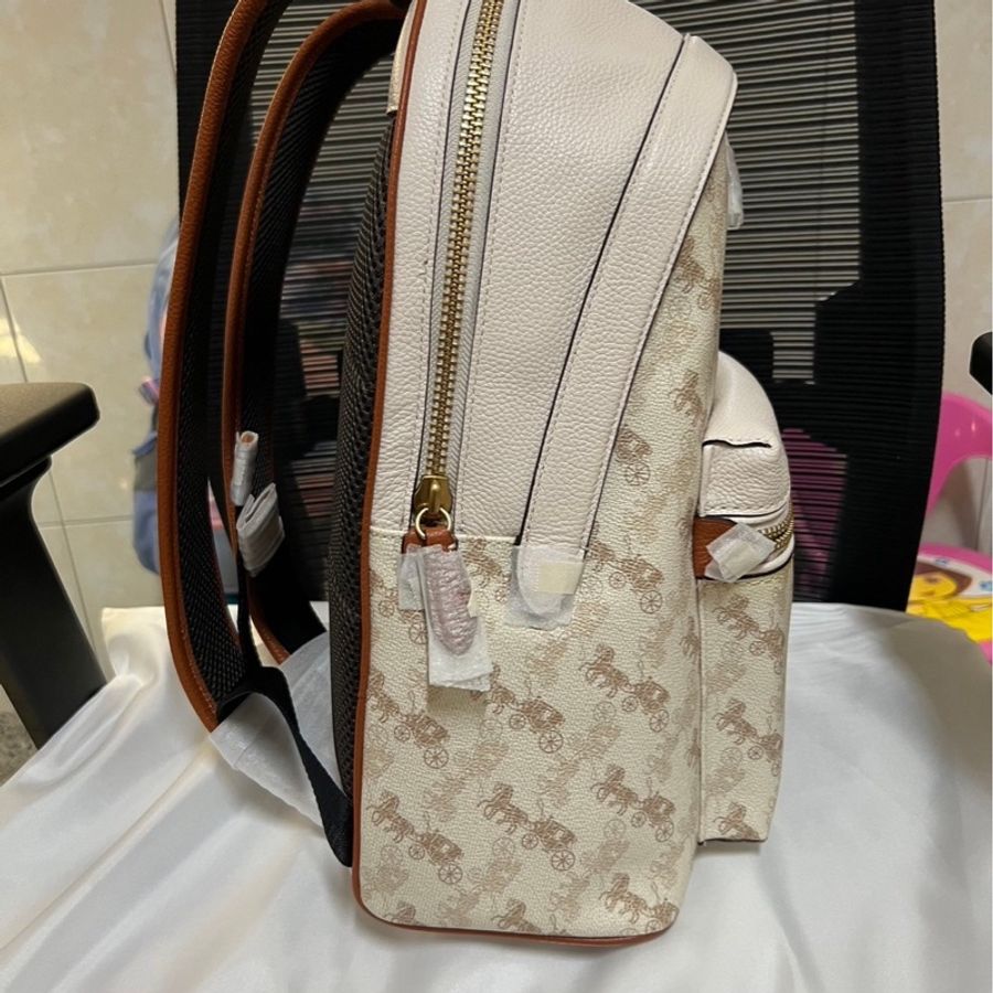 COACH 後背包-1