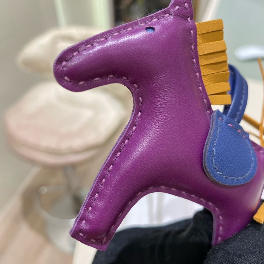 Hermes 小馬 紫色Rodeo PM Charm-13