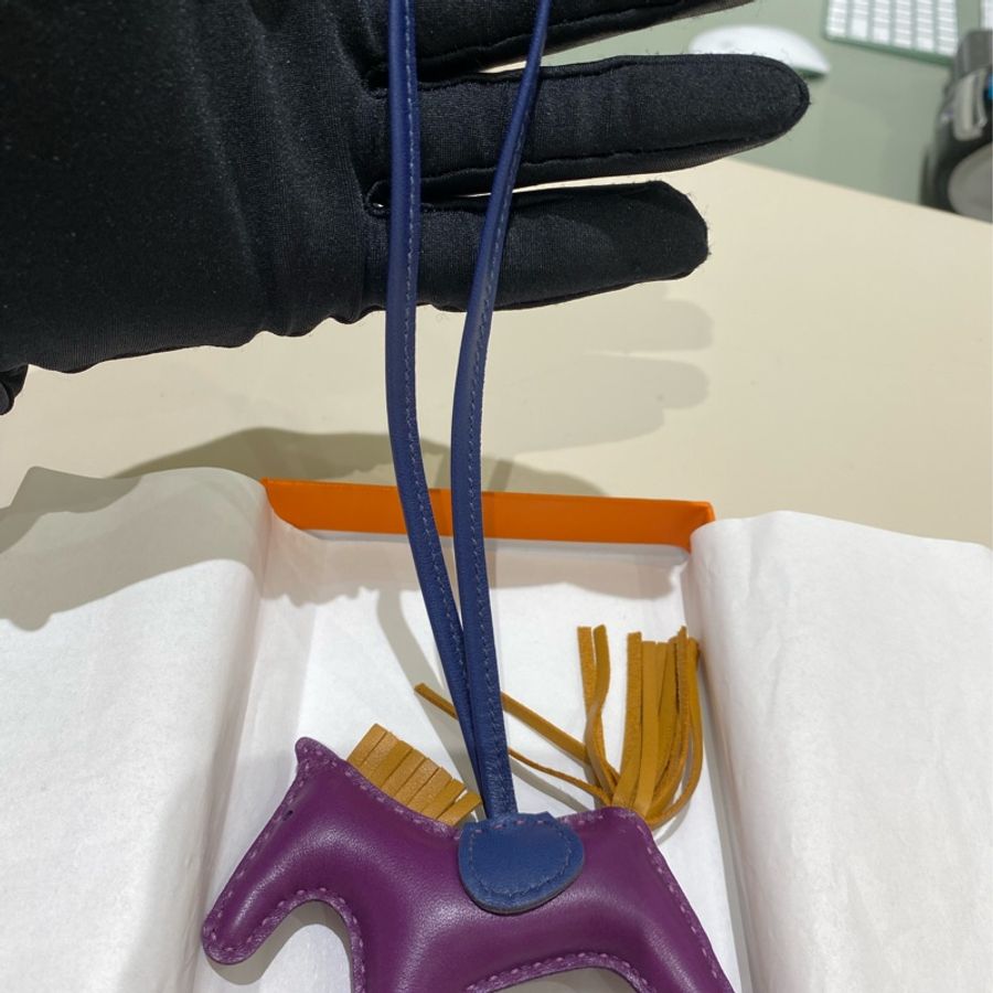 Hermes 小馬 紫色Rodeo PM Charm-19