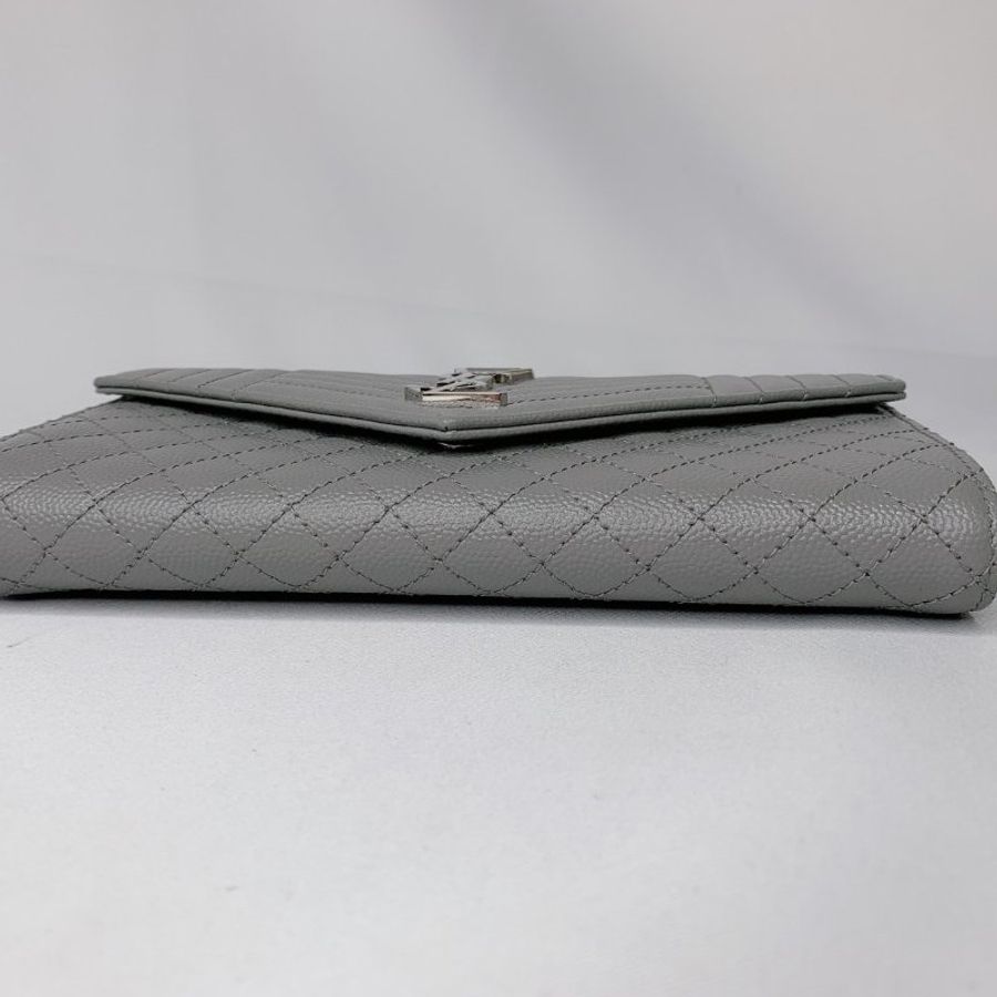 YSL 灰色銀扣學院信封長夾-12