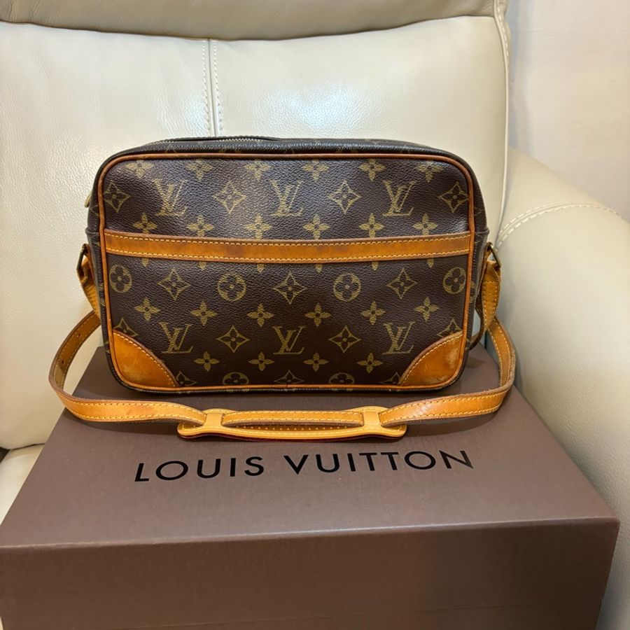 搬家出清🔥✨ LV Vintage 經典花紋航空包 ✨-0