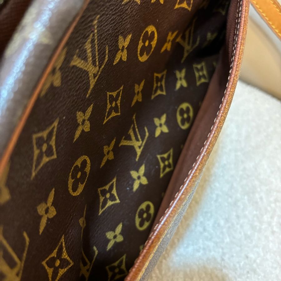 搬家出清🔥✨ LV Vintage 經典花紋航空包 ✨-16