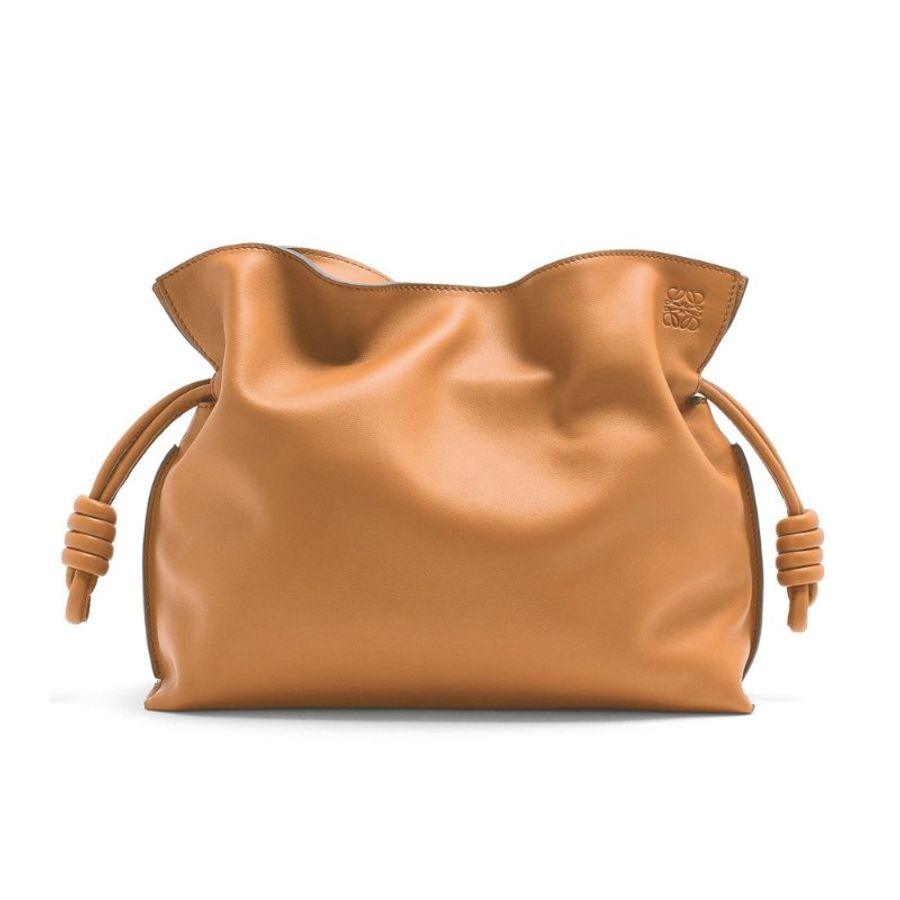 【LOEWE 羅威】Flamenco Clutch 中款 納帕小牛皮 手拿包 肩背包 斜背包 暖沙色-0