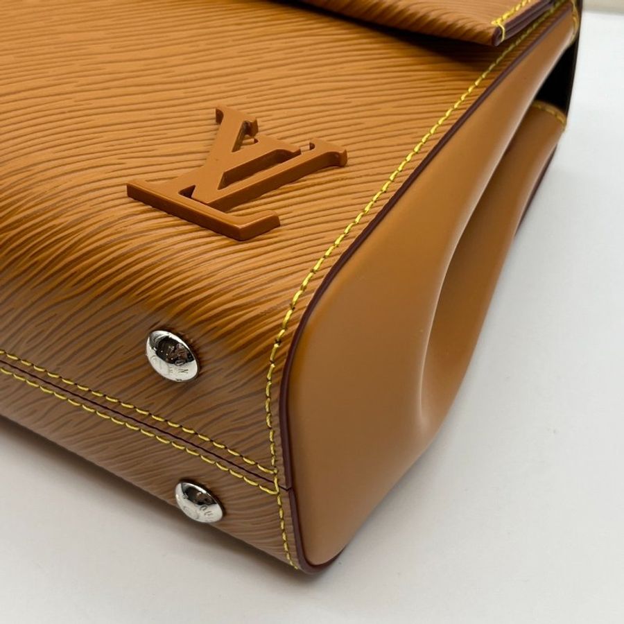 全新品  Louis Vuitton LV 晶片款 焦糖色EPI迷你款CLUNY二用包/手提包/斜背包/肩背包-3