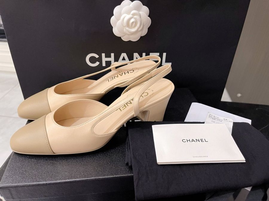 Chanel sling back 裸色 顯腿長 跟鞋 全新~-0