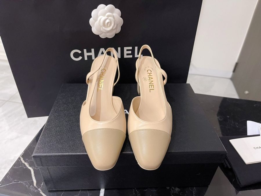 Chanel sling back 裸色 顯腿長 跟鞋 全新~-1