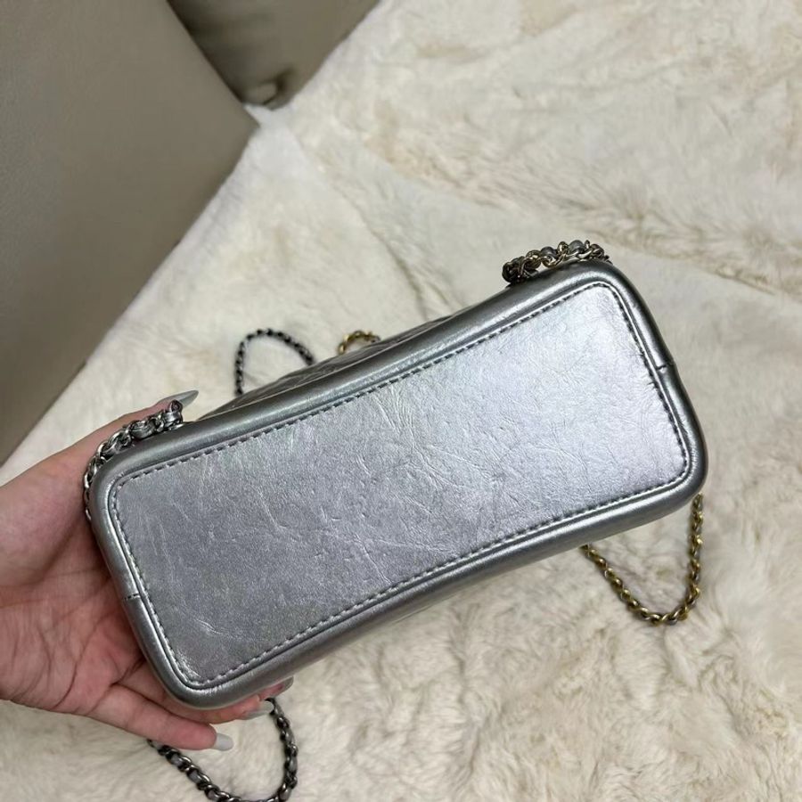 CHANEL Gabrielle 流浪包 雙肩 絕版銀色-9
