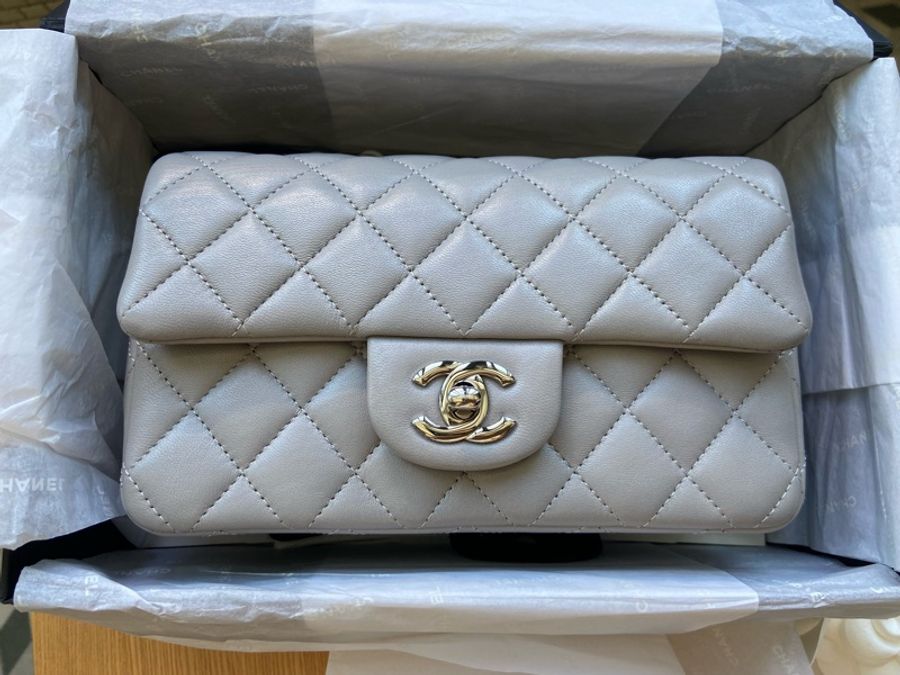 Chanel coco20 21b高級灰 羊皮銀扣-0