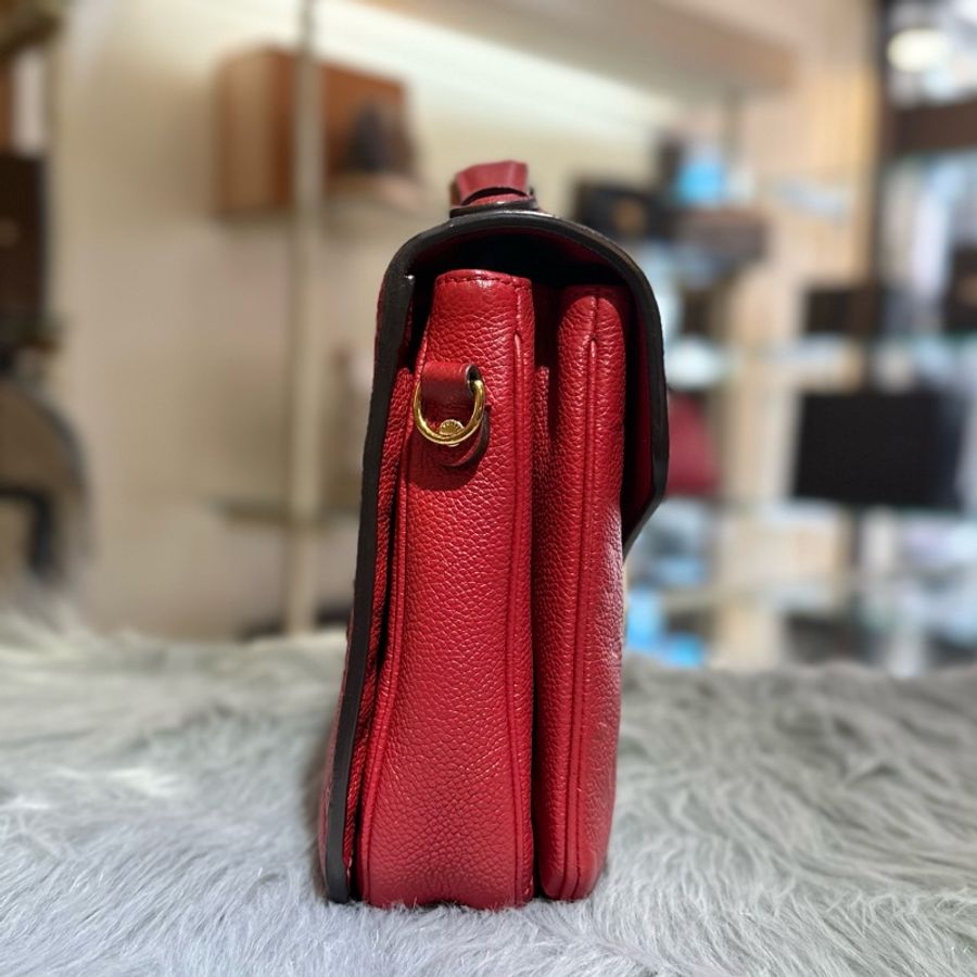 【舊愛新歡】LV紅色Monogram Pochette Métis郵差信封包-2