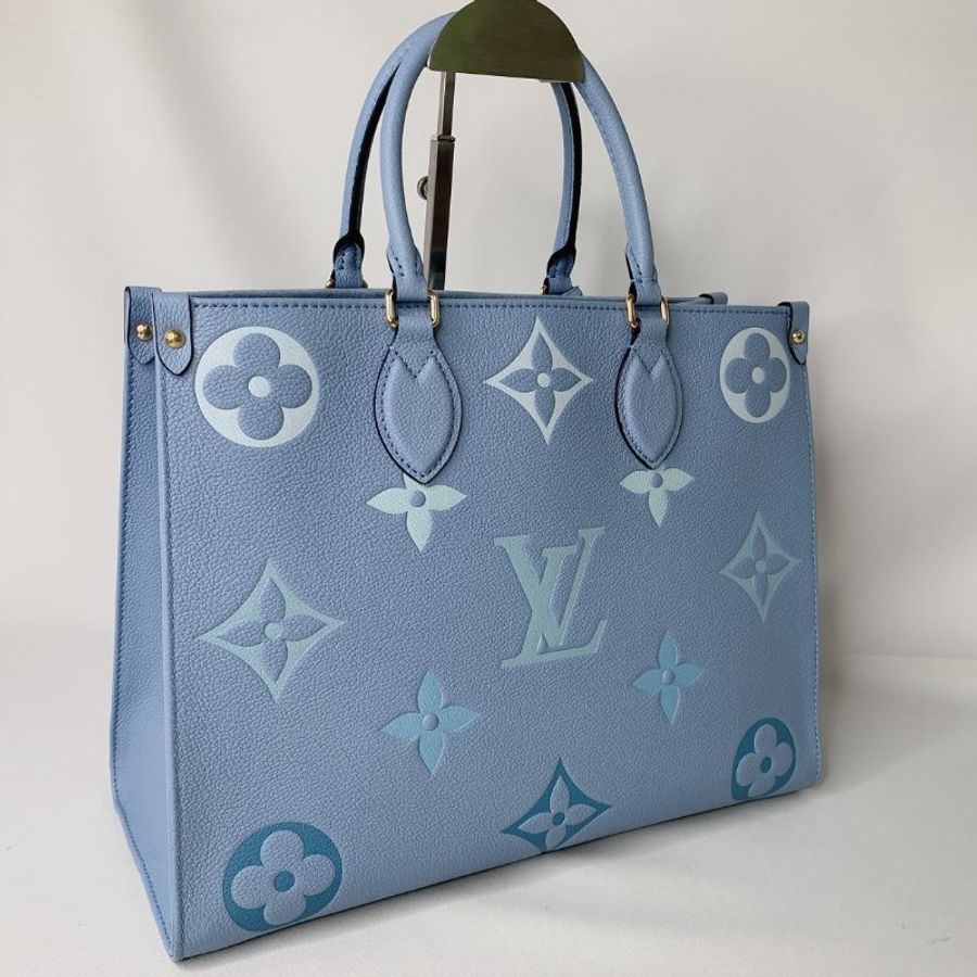 LV OnTheGo MM夏日藍手提肩背包-4