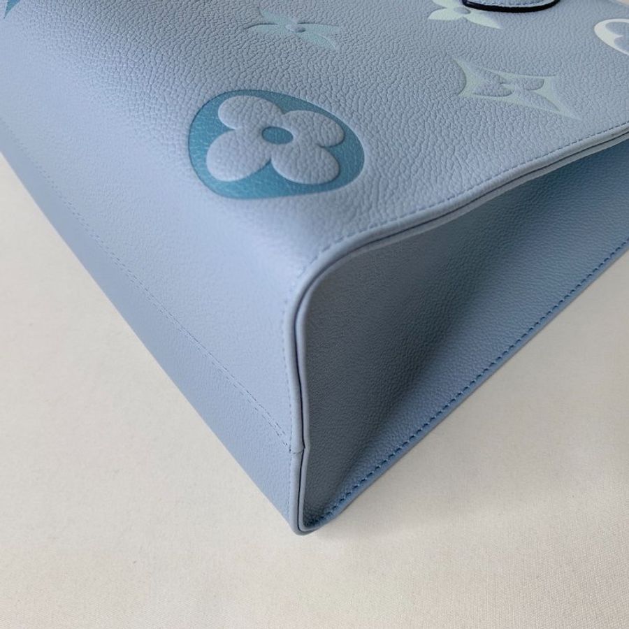 LV OnTheGo MM夏日藍手提肩背包-13