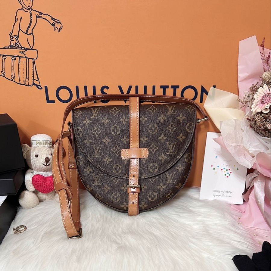 Louis Vuitton LV 絕版盾牌包 斜背 中款-0