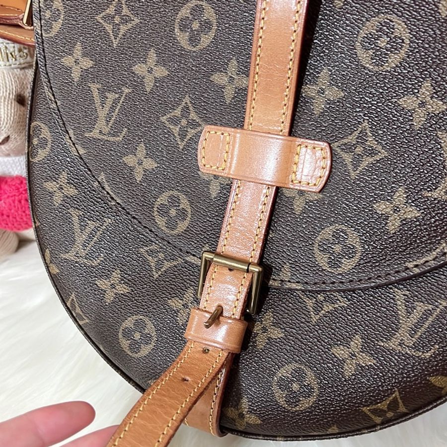 Louis Vuitton LV 絕版盾牌包 斜背 中款-5