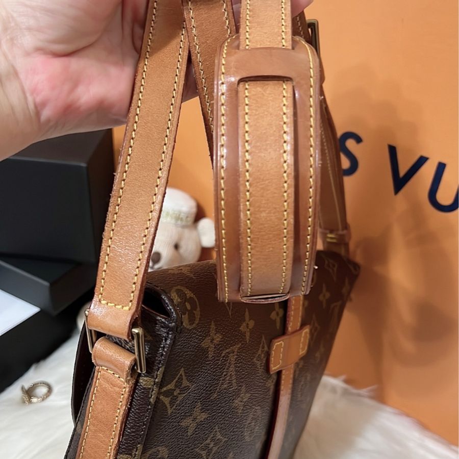 Louis Vuitton LV 絕版盾牌包 斜背 中款-14