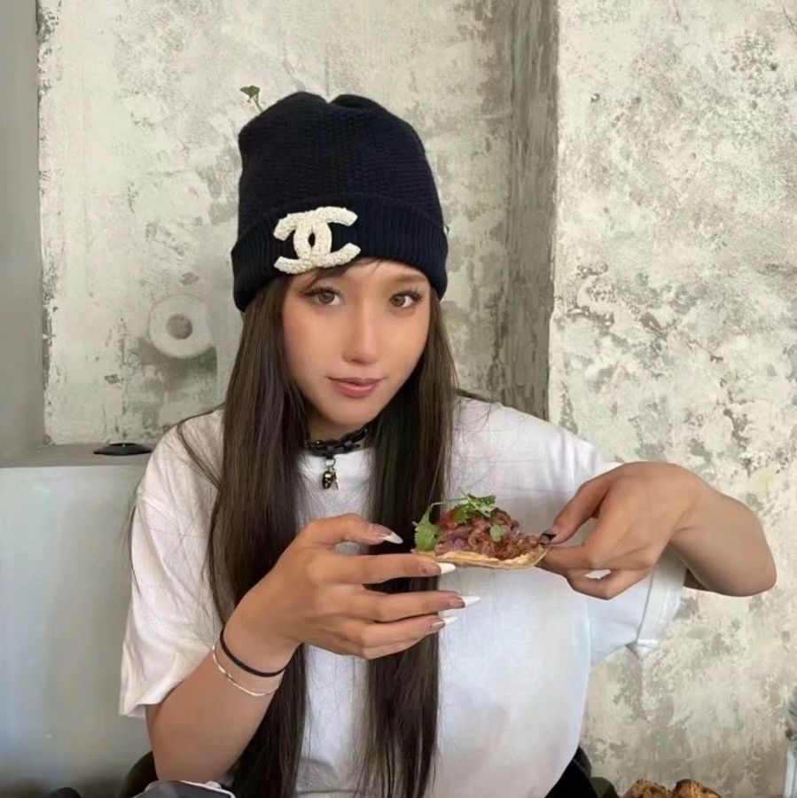 可預購) Chanel 香奈兒 #加厚款 毛帽 冷帽 黑底白字 喀什米爾羊毛 台灣購證🇹🇼-4
