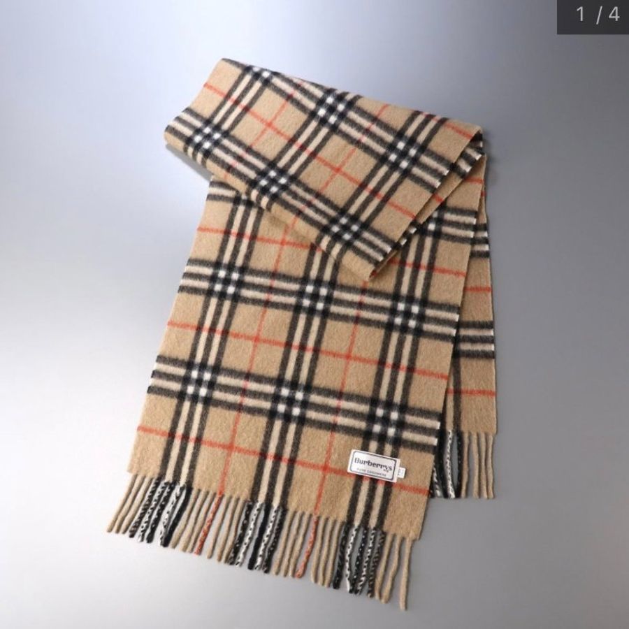 Burberry經典格紋羊絨圍巾 極美款✨-0