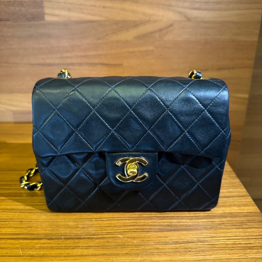 Chanel 黑色方胖 羊皮 9成新-2