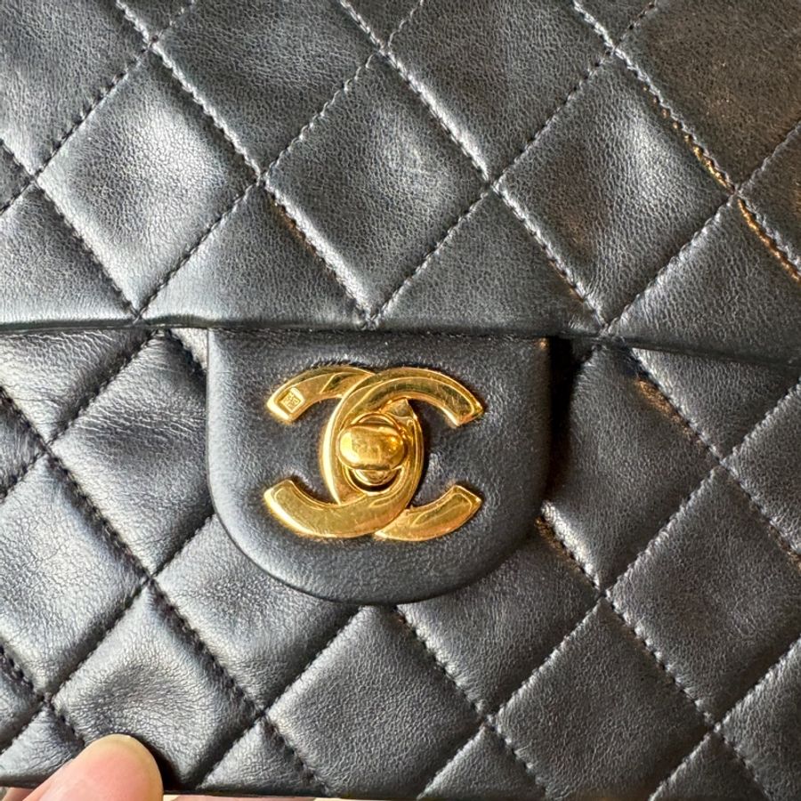 Chanel 黑色方胖 羊皮 9成新-6