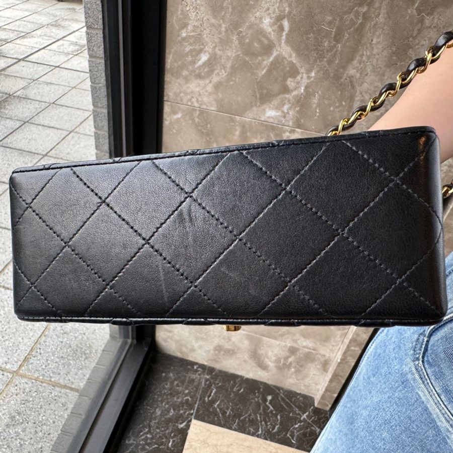 Chanel 黑色方胖 羊皮 9成新-11