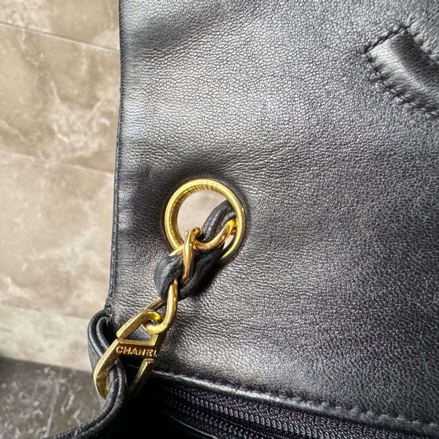 Chanel 黑色方胖 羊皮 9成新-21