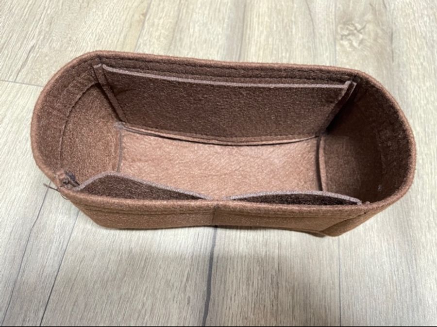 Fendi 小手提包 遛狗包-9