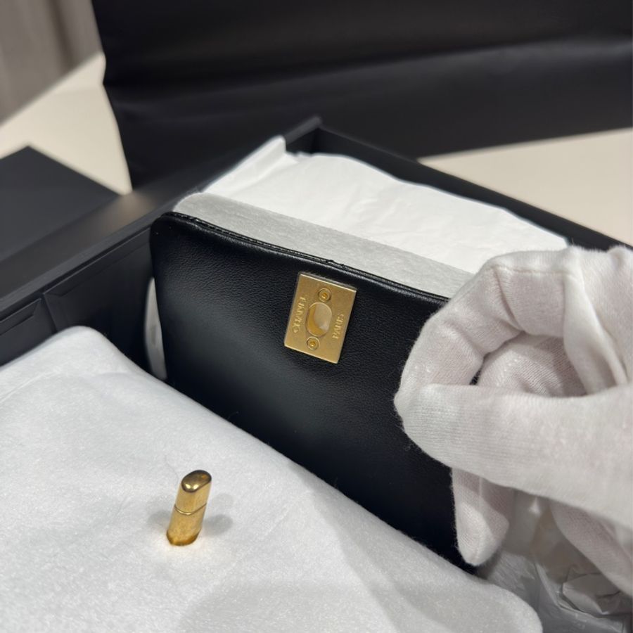 Chanel 香奈兒金幣後背包 鏈條後背包晶片款 附購證 小背包 鏈條包 小牛皮金屬黑-10