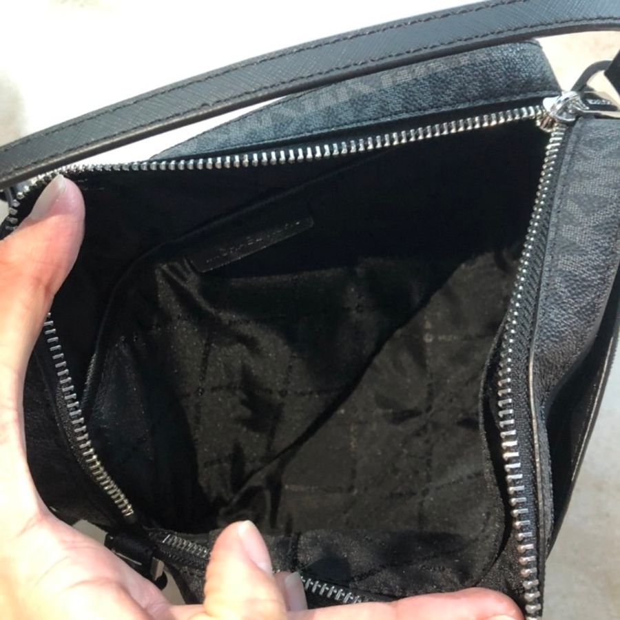 MICHAEL KORS MK掛鍊滿版斜背相機包-2