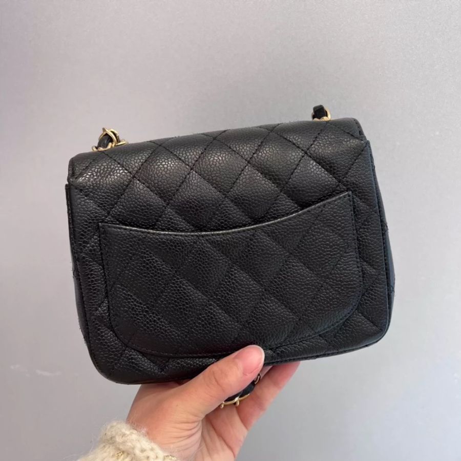 Chanel Caviar 17cm 牛皮方胖-1