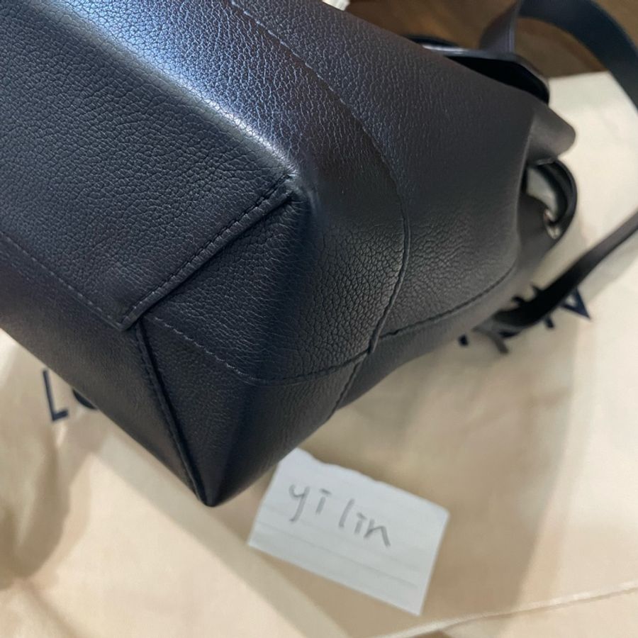 LV lockme backpack 後背包黑色銀扣 正常版-8