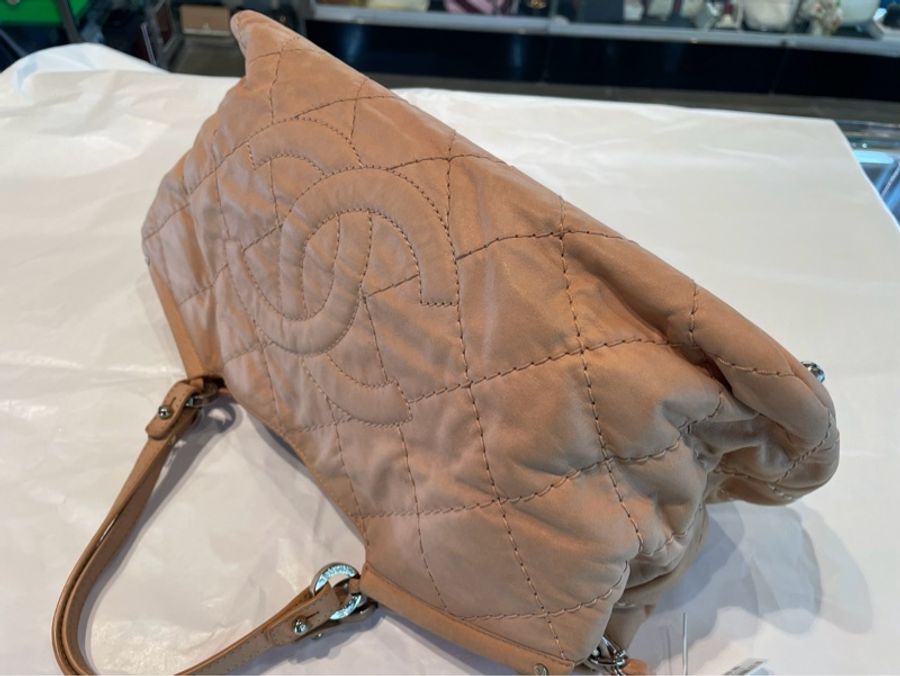 CHANEL 粉色炫彩牛皮銀鍊兩用包-7
