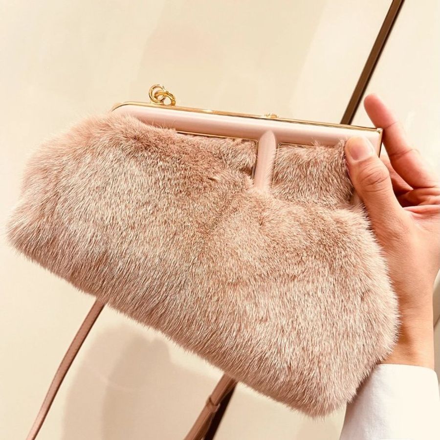 FENDI First水貂皮草手袋-2